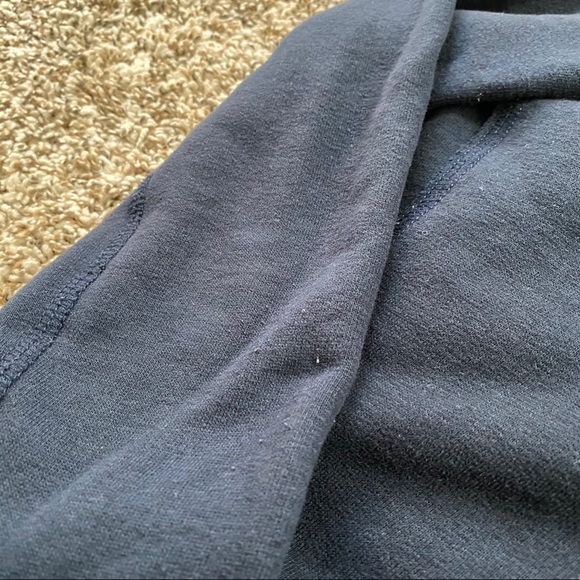 SOLD Abercrombie & Fitch Warm Sherpa Lining Logo - Picture 8 of 8